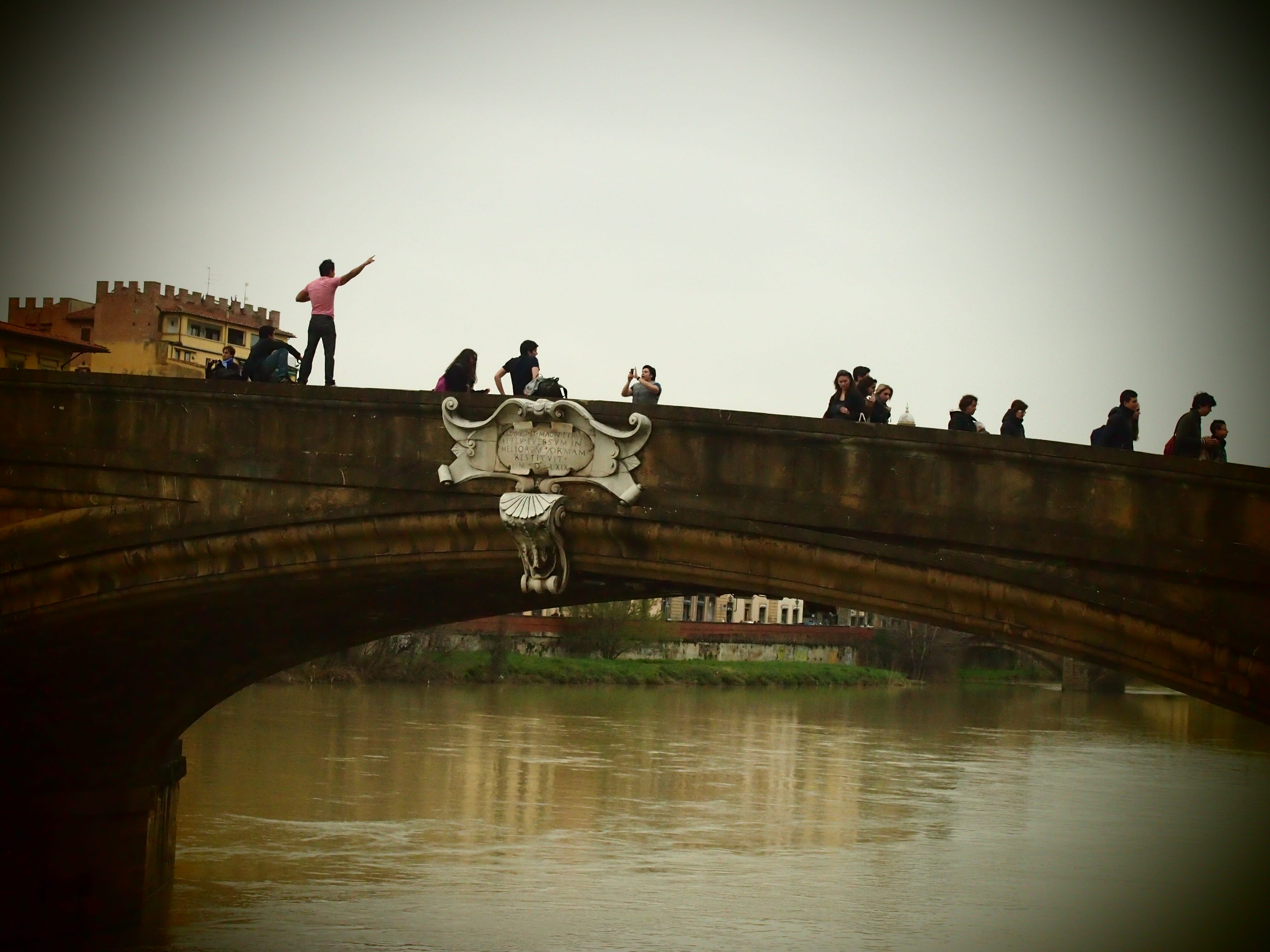 one of the bridges over the river Arno